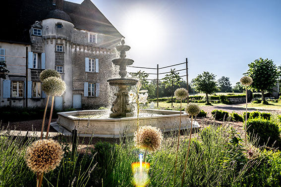 Lalande Courtyard – Chateau De Lalande